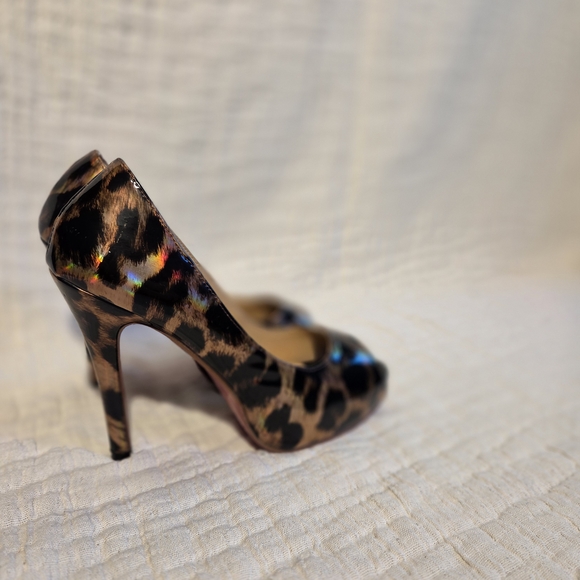 Christian Louboutin Pumps Leopard Print Peep Toe Heels - Picture 3 of 12